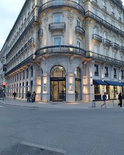 -l-institut-restaurant-686b7279b16cf