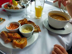 cafe-de-la-plage-686b953d5fa0e